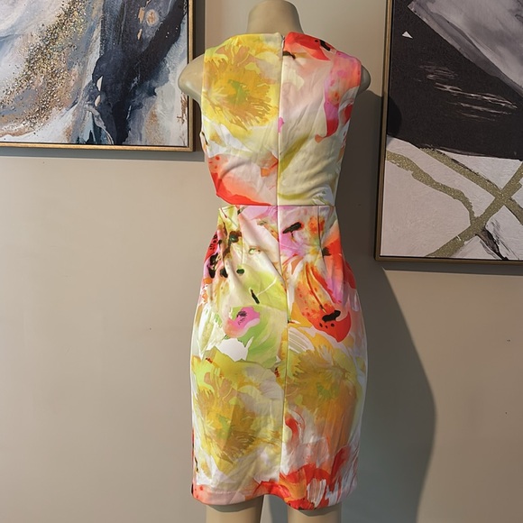 Melonie T Yellow/Coral Floral Waist Ring Cut Out size 2 - Picture 4 of 6